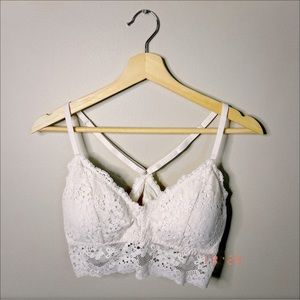 FOREVER 21 white lace bralette